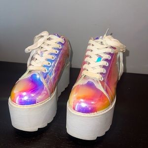 Holographic platform ankle sneakers